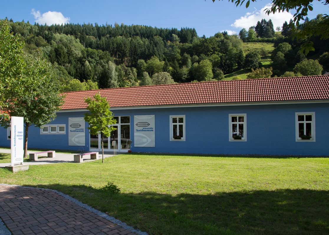 Hotel Restaurant Löwen - Zell im Wiesental