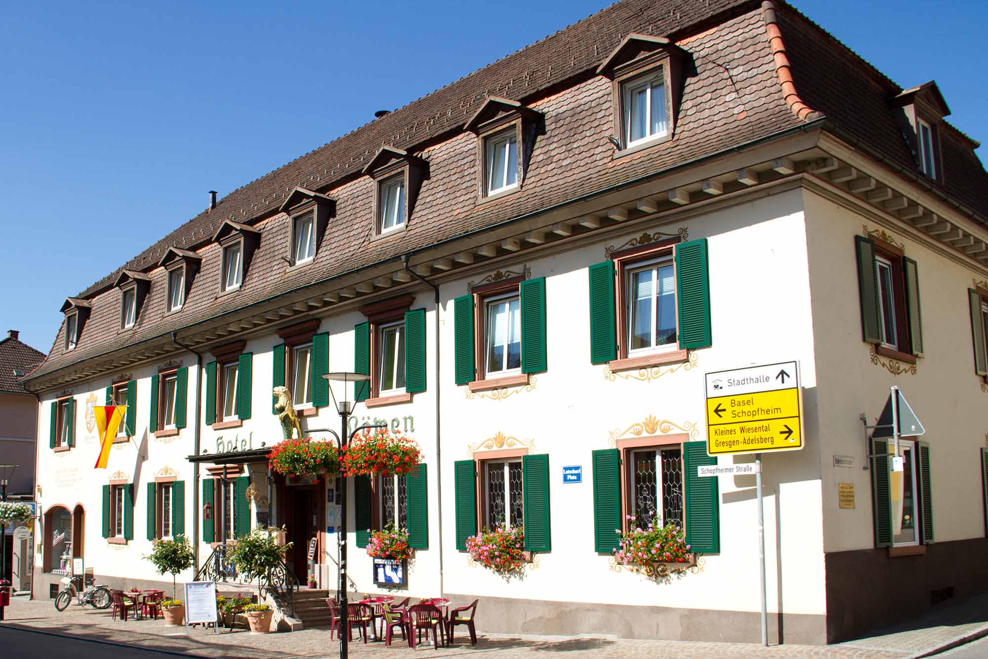 Hotel Restaurant Löwen in Zell im Wiesental