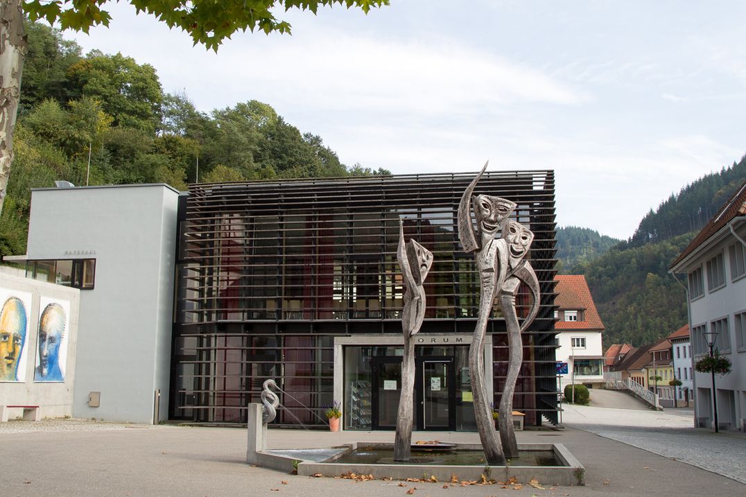 Hotel Restaurant Löwen - Kunstfiguren